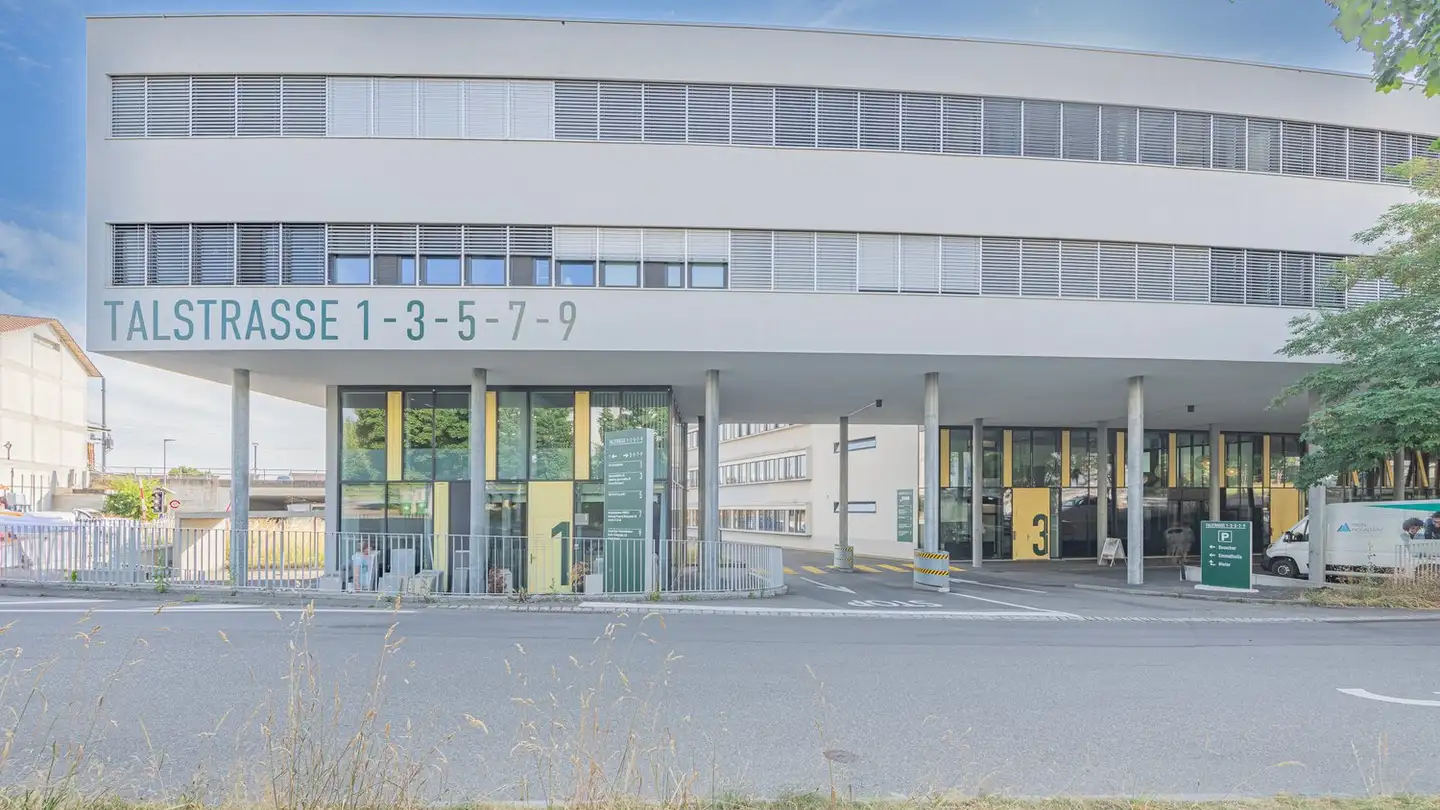 Commercial à louer - Talstrasse 5, 3053 Münchenbuchsee