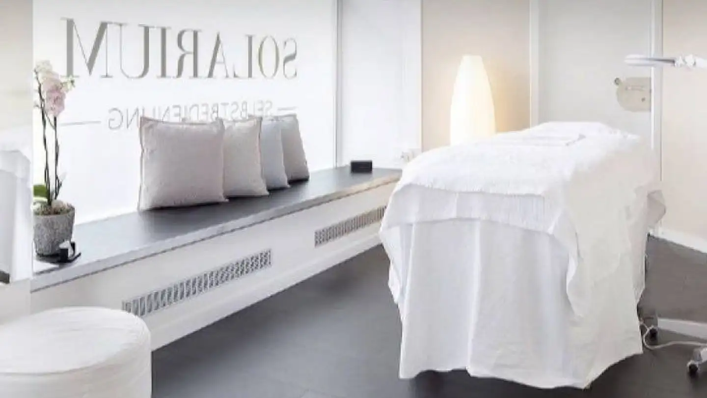 Medical practice for rent - Albisriederstrasse, 8047 Zürich