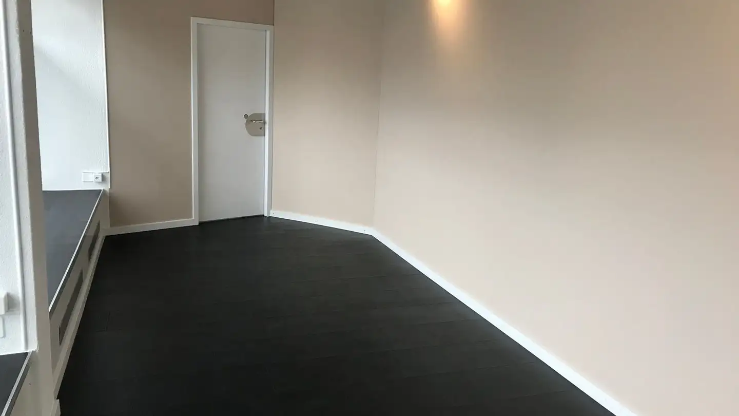 Medical practice for rent - Albisriederstrasse, 8047 Zürich - Photo 3