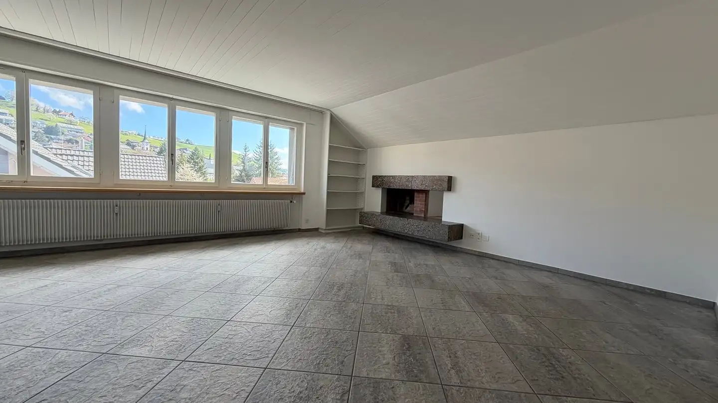 Attic flat for rent - Friedauweg 2, 3506 Grosshöchstetten - Photo 2