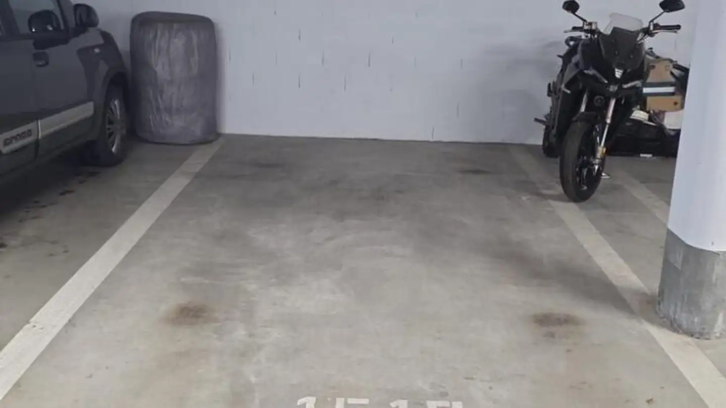 Indoor parking space for sale - Rue Oscar-Bider 130, 1950 Sion