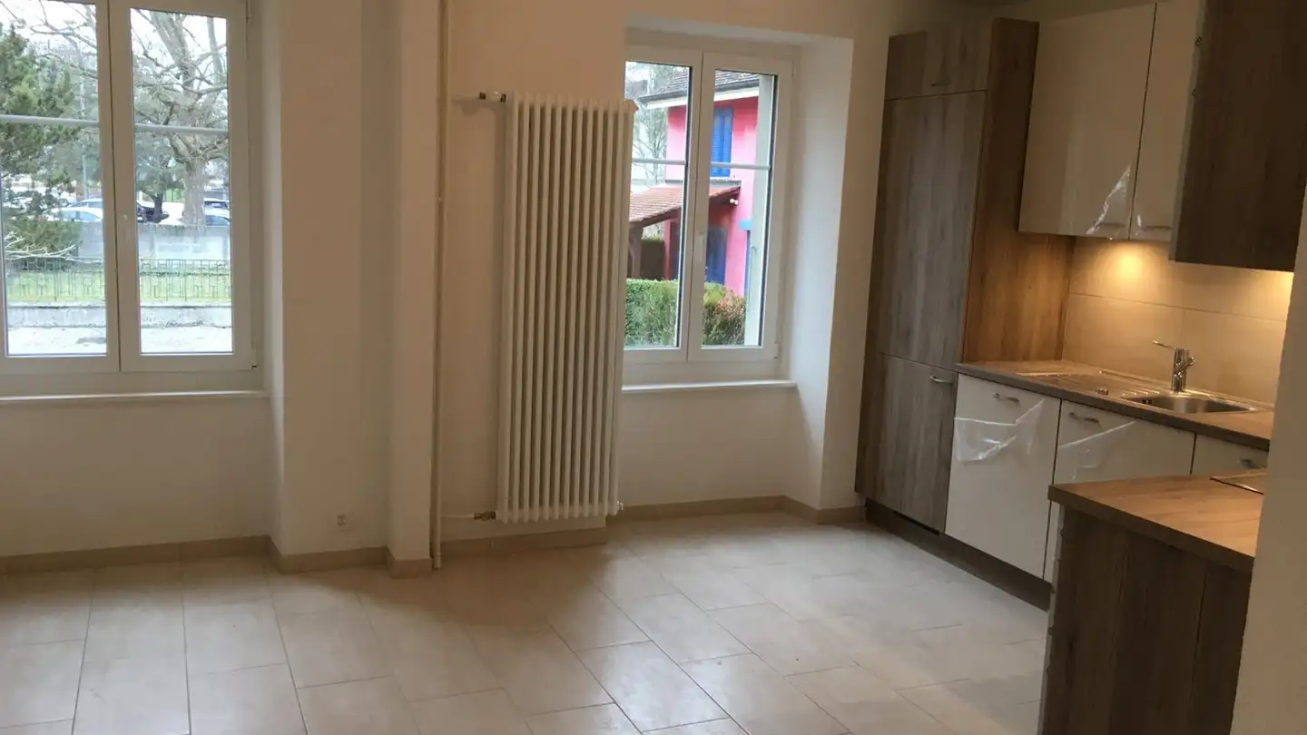 Appartement à louer - 1400 Cheseaux-Noréaz - Photo 2