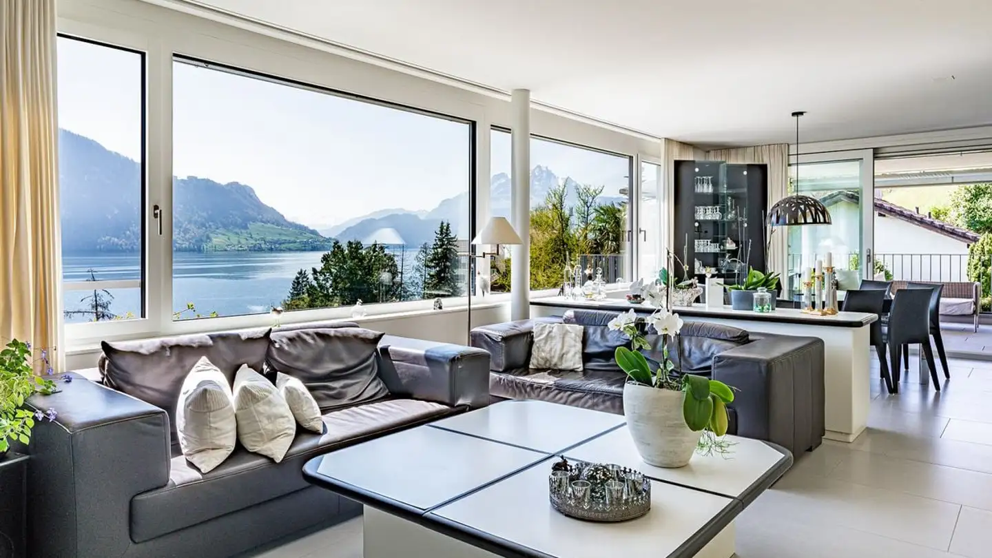 Appartamento in vendita - 6353 Weggis