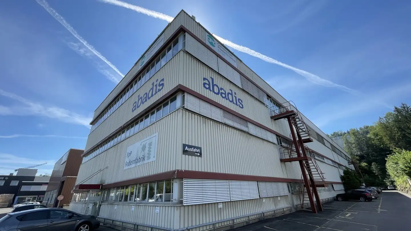 Gewerbe mieten - Sihlbruggstrasse 144, 6340 Baar