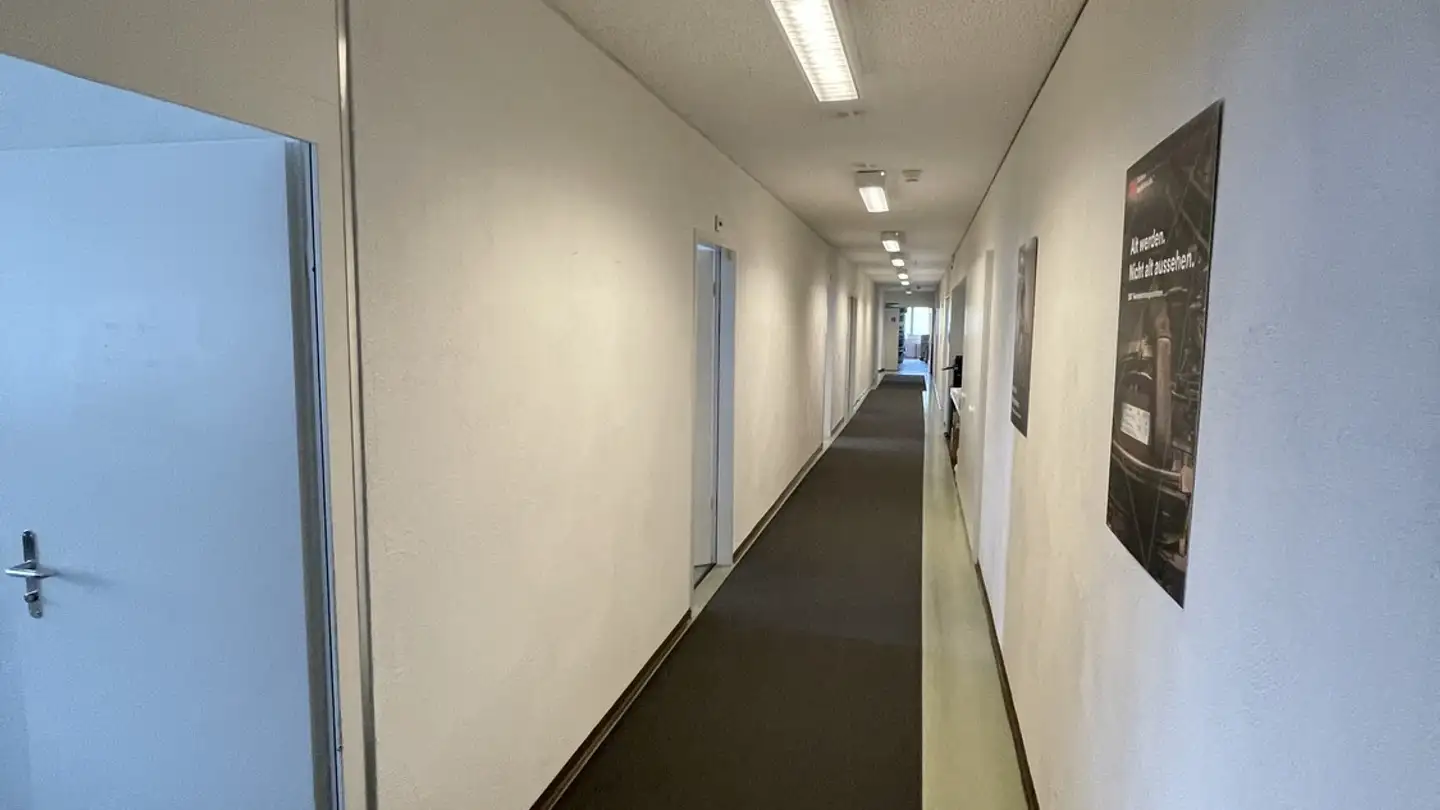 Gewerbe mieten - Sihlbruggstrasse 144, 6340 Baar - Foto 4