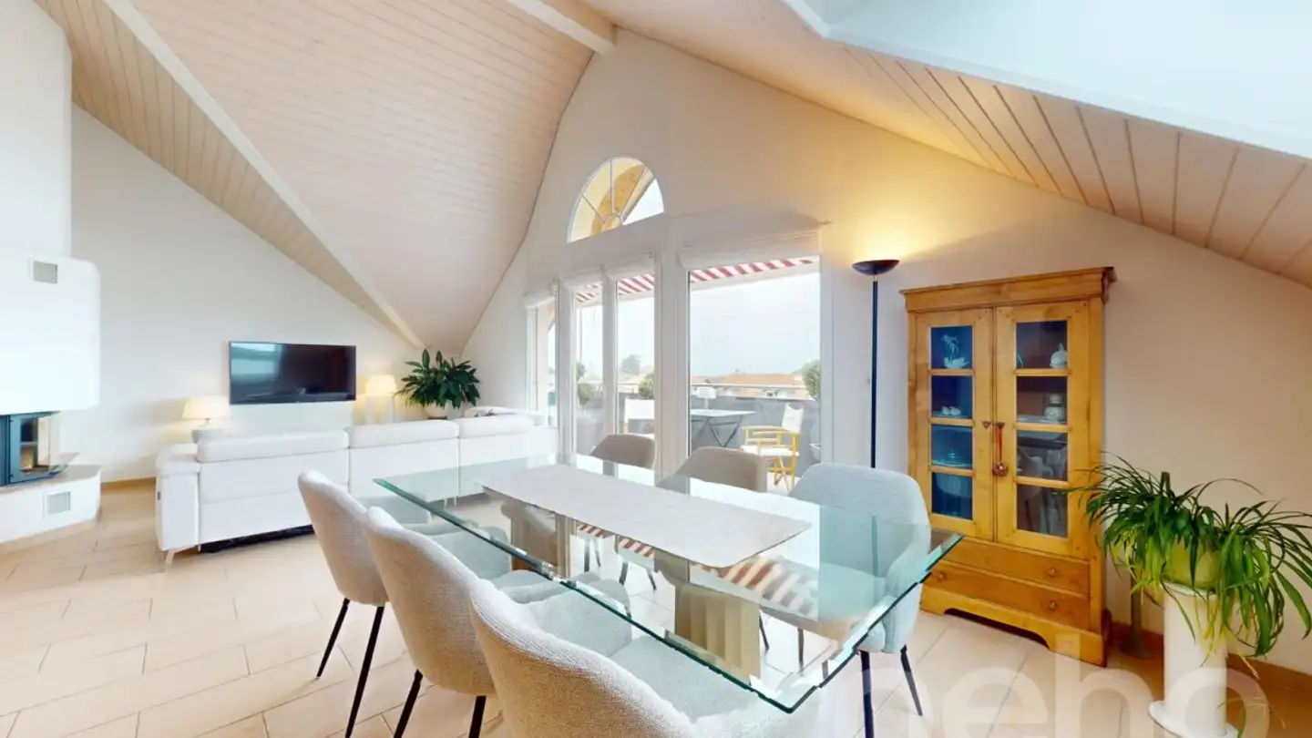 Attic flat for sale - 1162 St-Prex