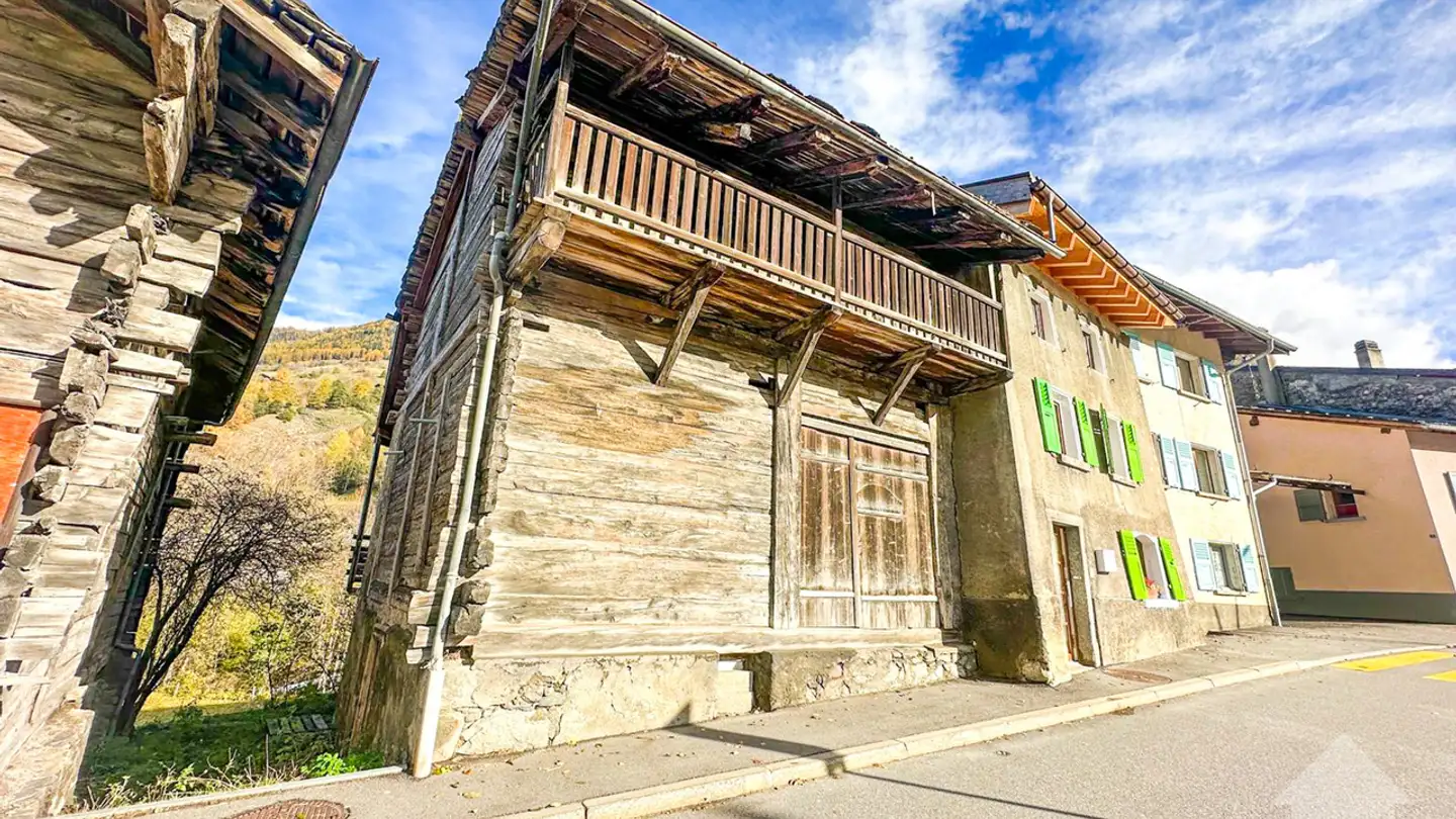 Storage space for sale - 1937 Orsières