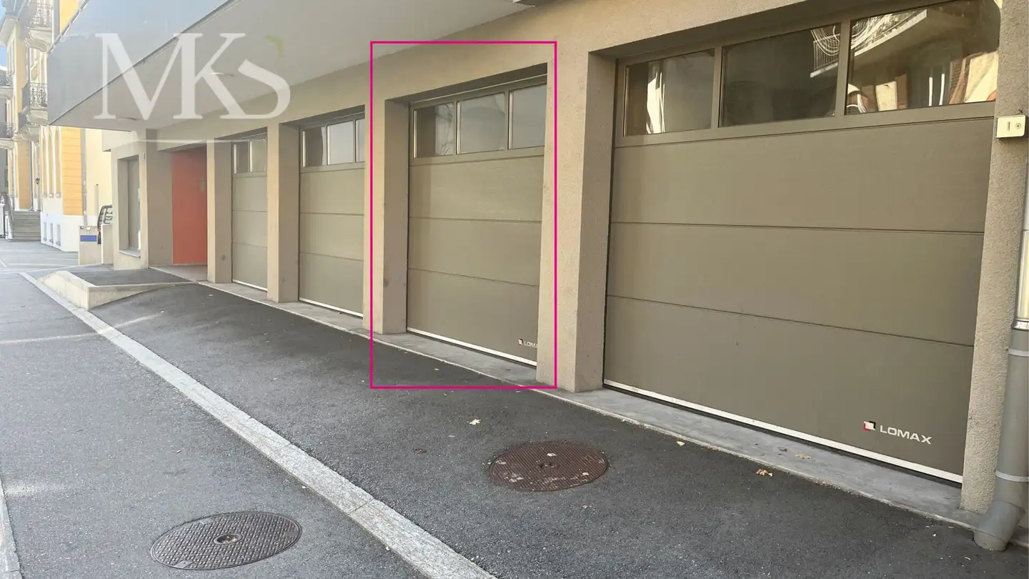 Garage double à louer - Kehrstrasse, 3904 Naters