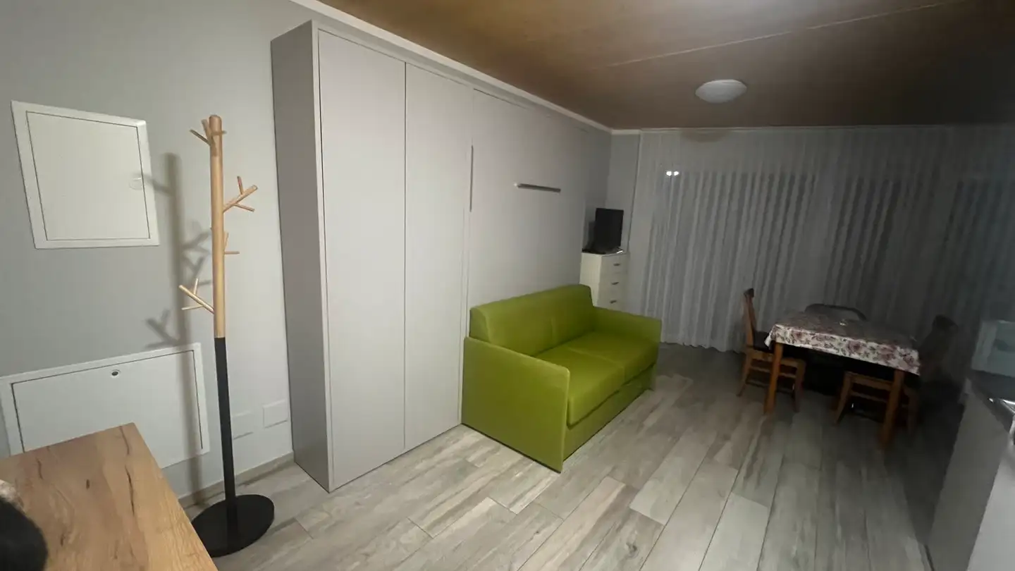 Appartamento in affitto - Corzoneso Piano, 6722 Corzoneso