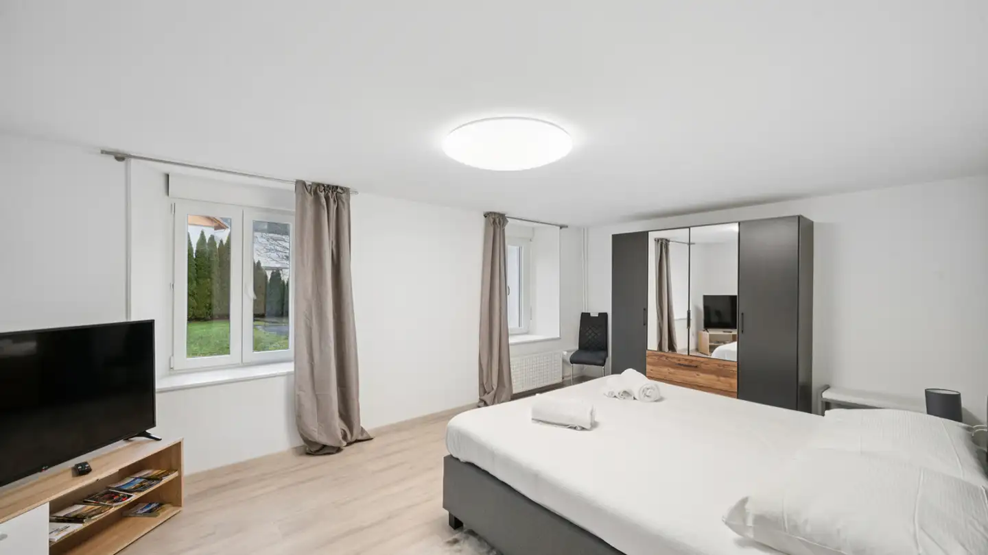 Residential building for sale - 2112 Môtiers NE