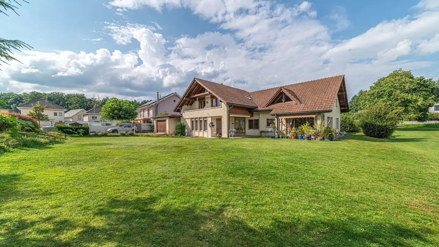 Semi-detached house for sale - Lehmetstrasse 2, 9247 Henau