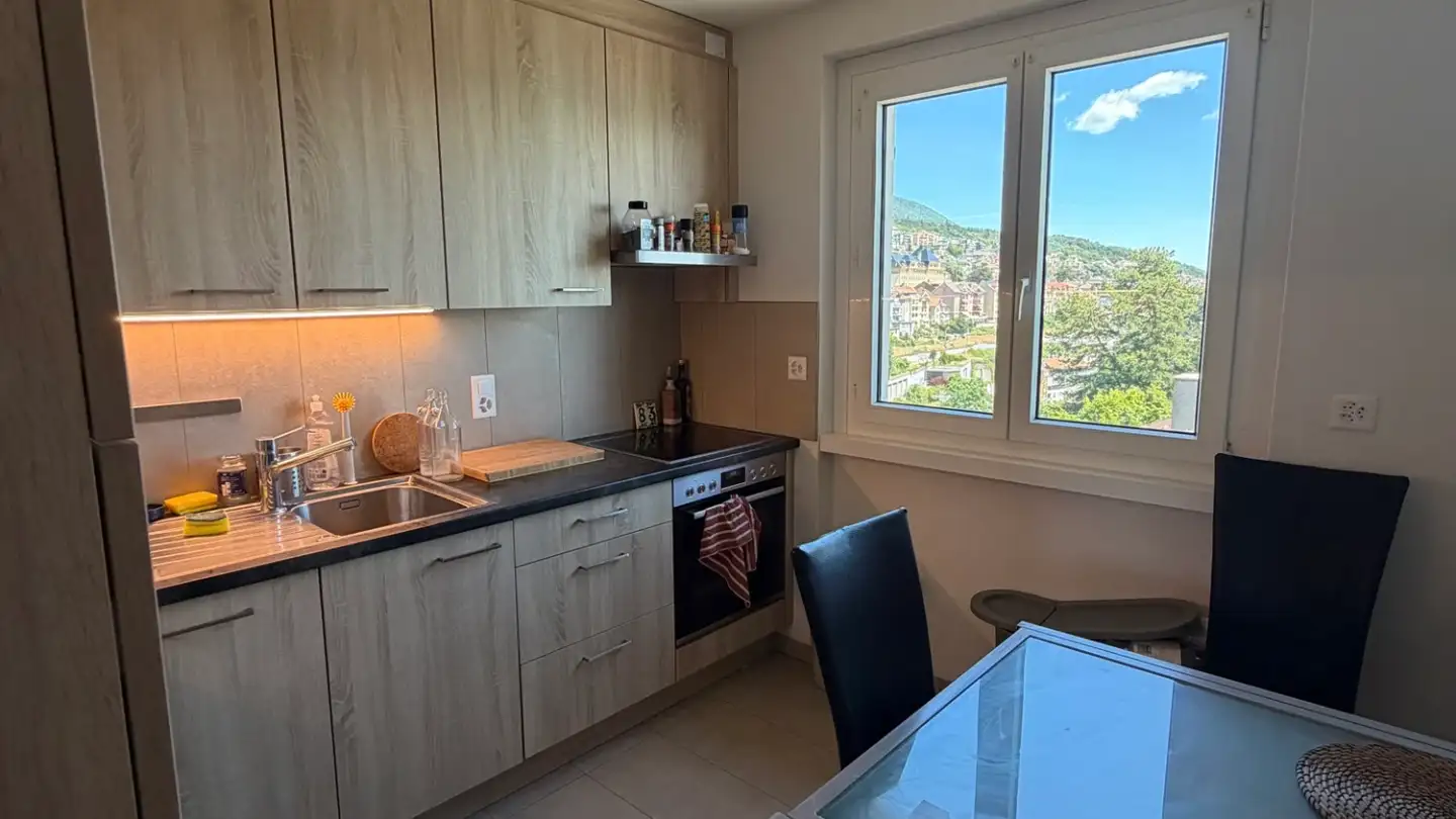 Appartement à louer - Rue De Saint-Nicolas 12, 2000 Neuchâtel - Photo 3