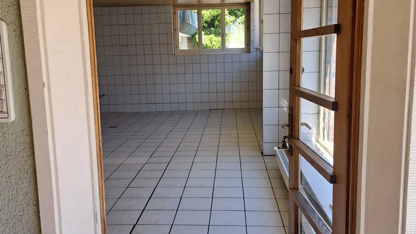 Commerciale in affitto - Hauptstrasse 65, 4522 Rüttenen