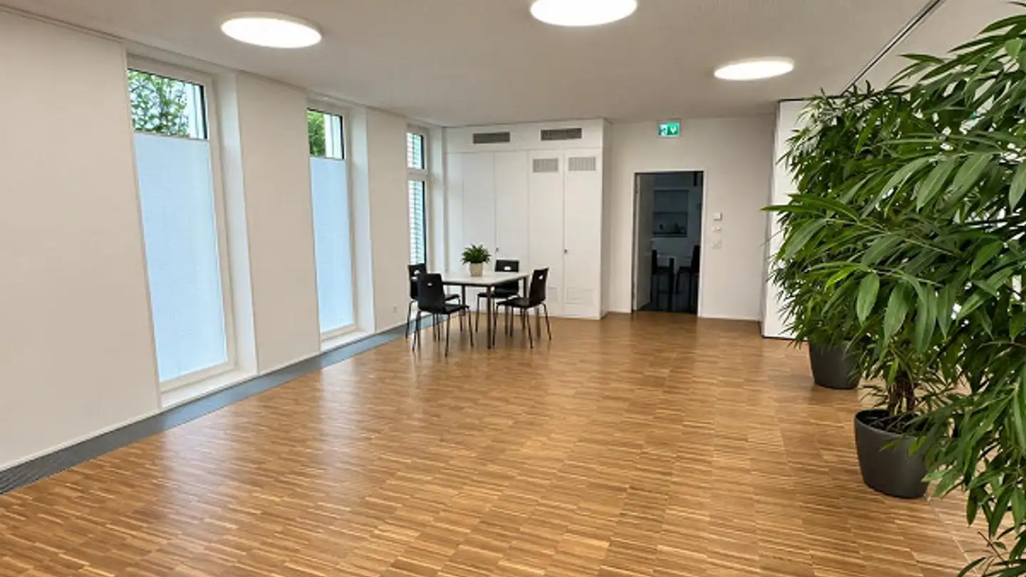 Gewerbe mieten - Flecken 36, 6023 Rothenburg