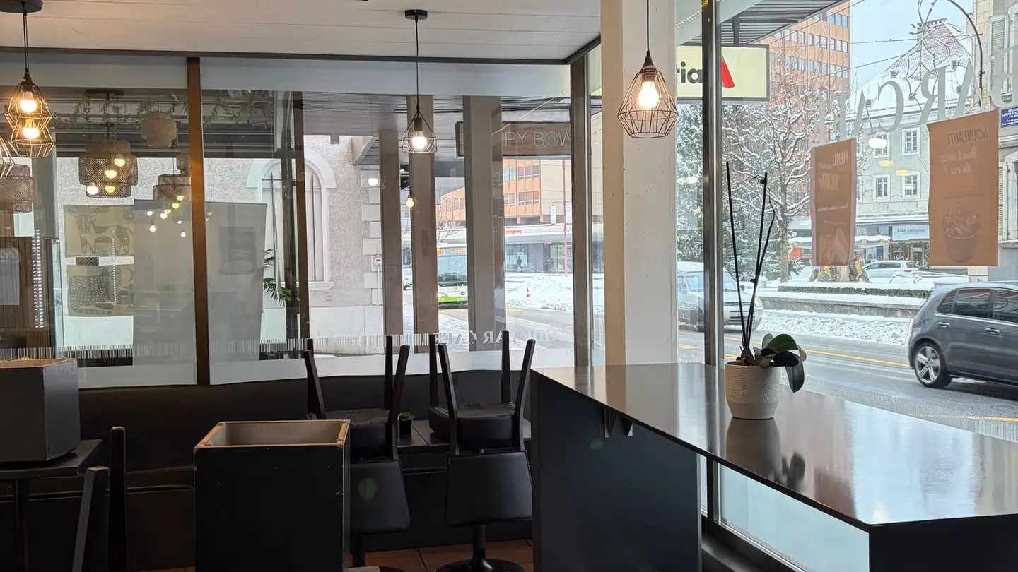 Ristorante in vendita - Avenue Léopold-Robert 9, 2300 La Chaux-de-Fonds - Foto 3