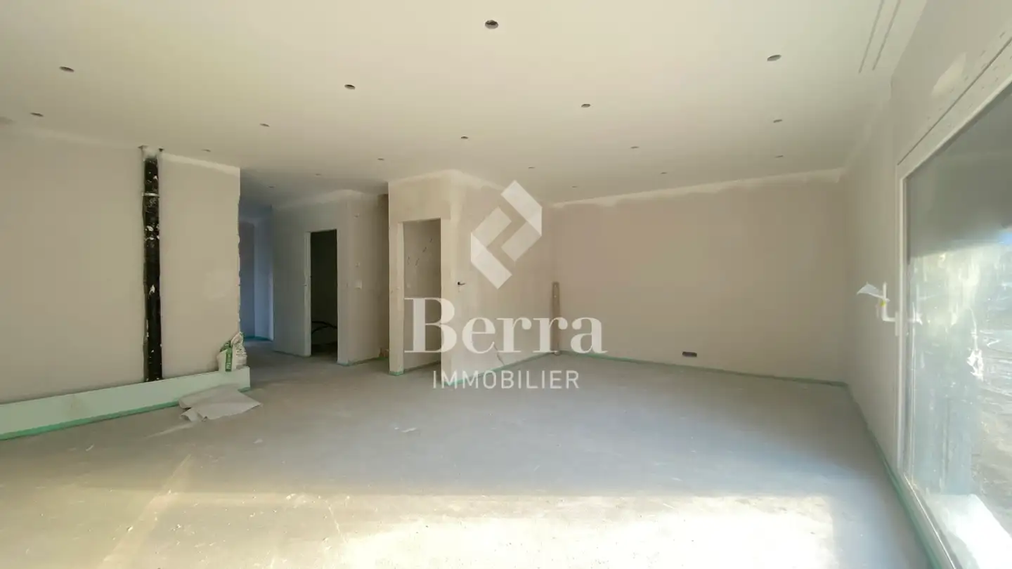 Row house for sale - 1868 Collombey - Photo 3