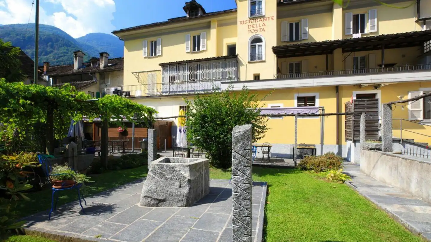 Restaurant for sale - Piazza 13, 6675 Cevio