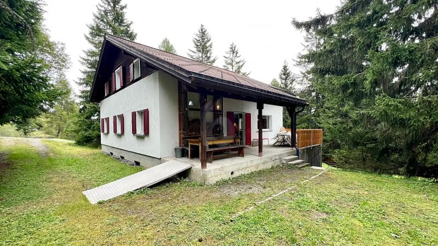 Chalet for sale - 7074 Malix - Photo 2