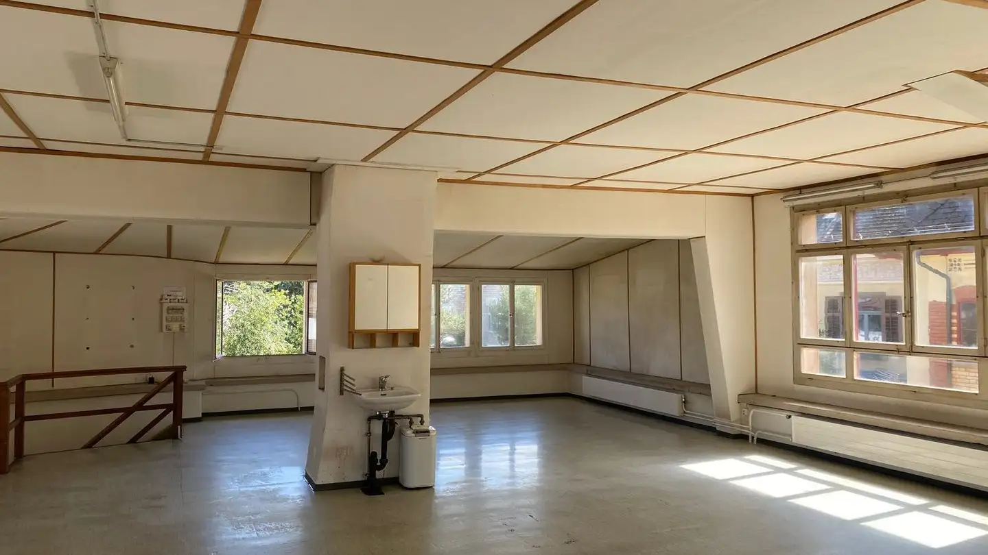 Commercial for rent - Stiegweg 1, 8303 Bassersdorf - Photo 2