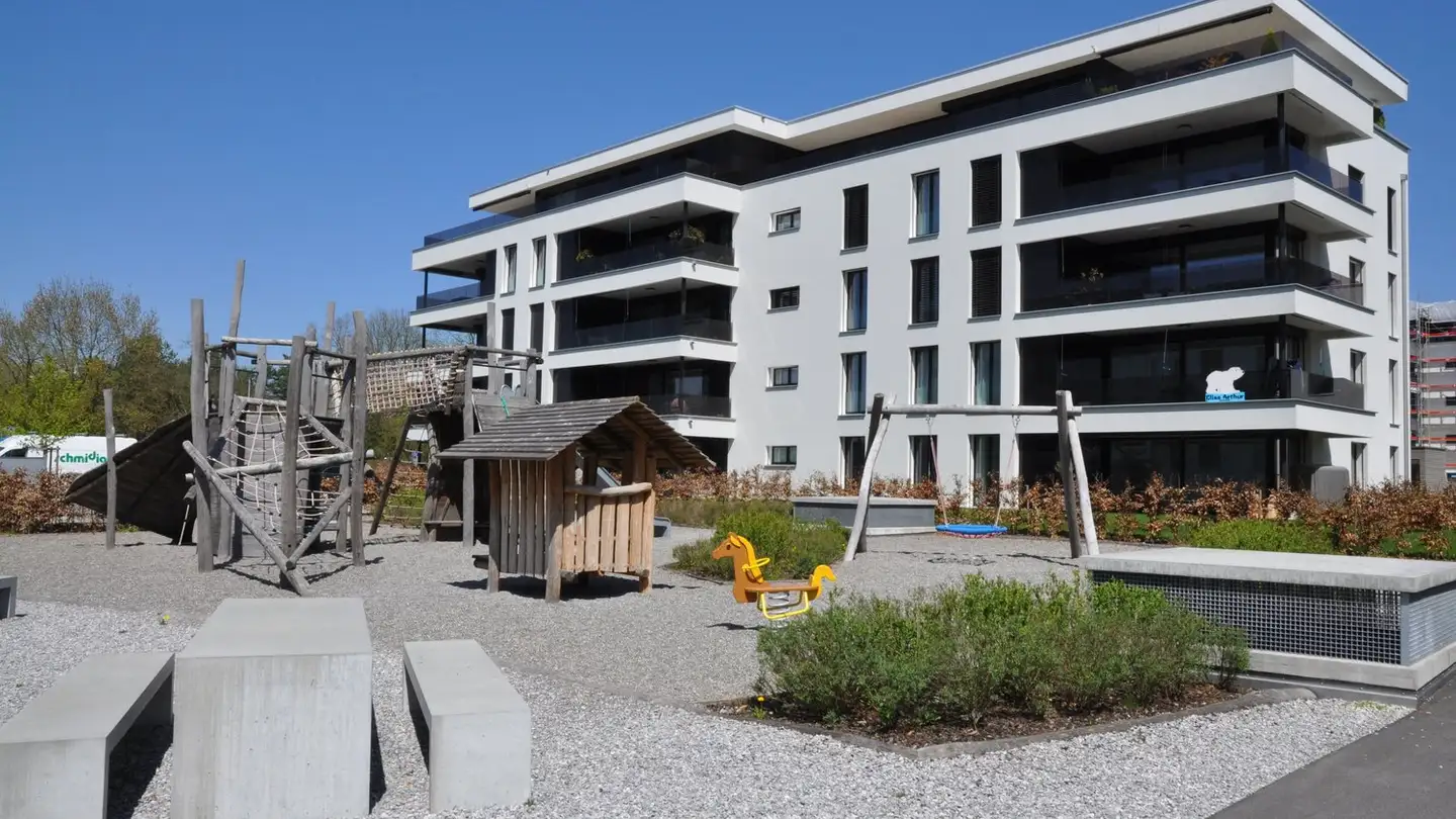 Tiefgaragenstellplatz mieten - Altgasse 23, 6340 Baar