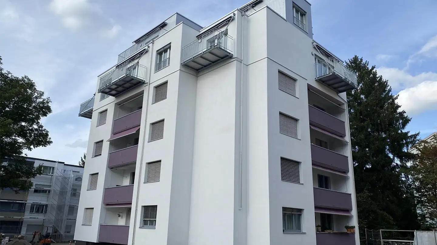 Place de parking souterraine à louer - Riethofstrasse 10b, 8152 Glattbrugg