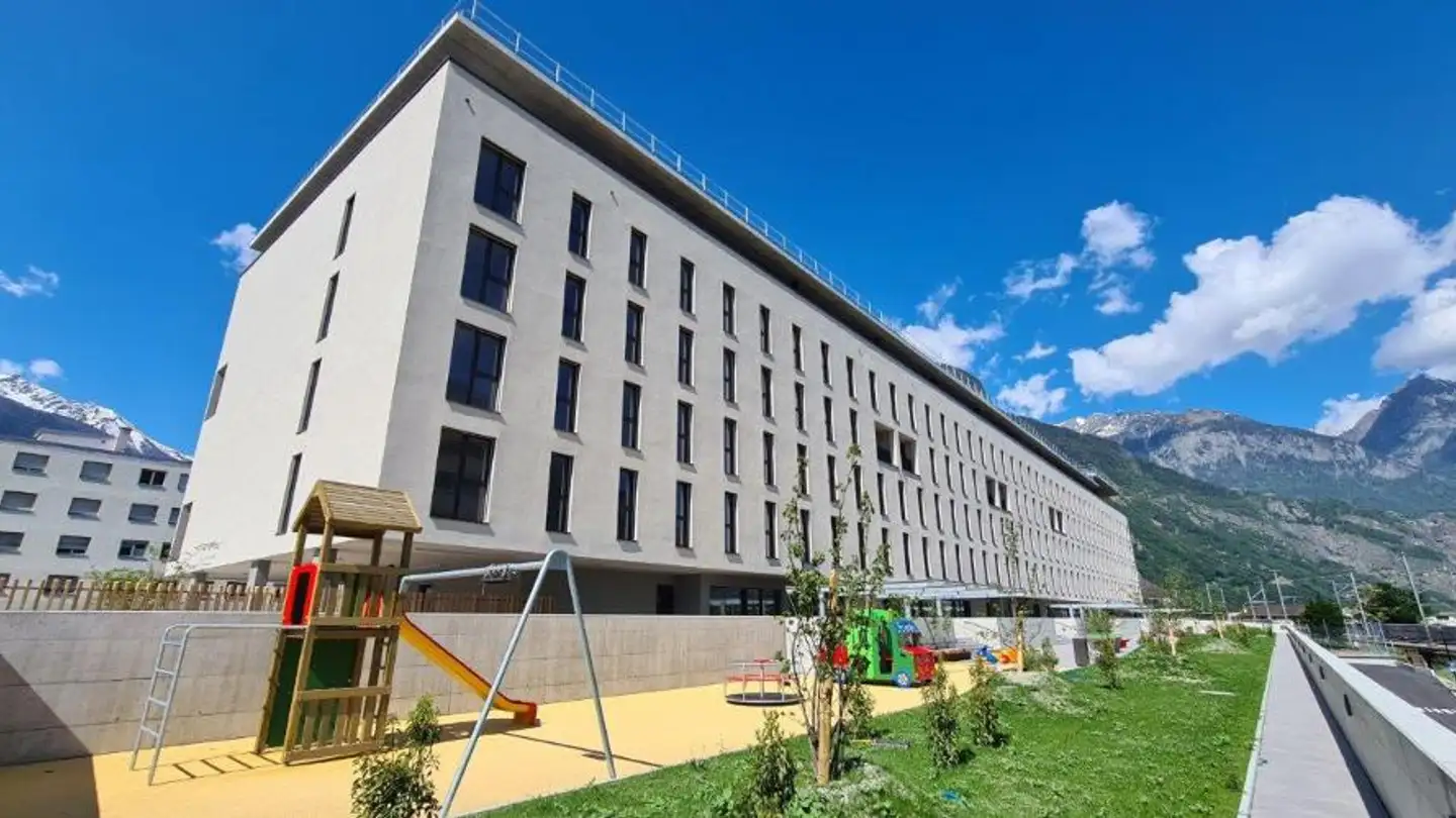 Underground parking space for rent - Rue du Léman 32, 1920 Martigny