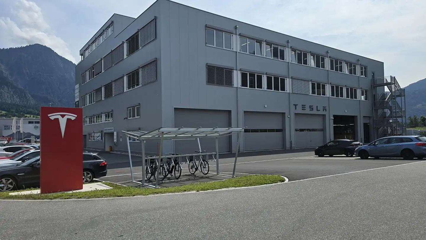 Commercial à louer - Riedlöserstrasse 10, 7302 Landquart - Photo 2