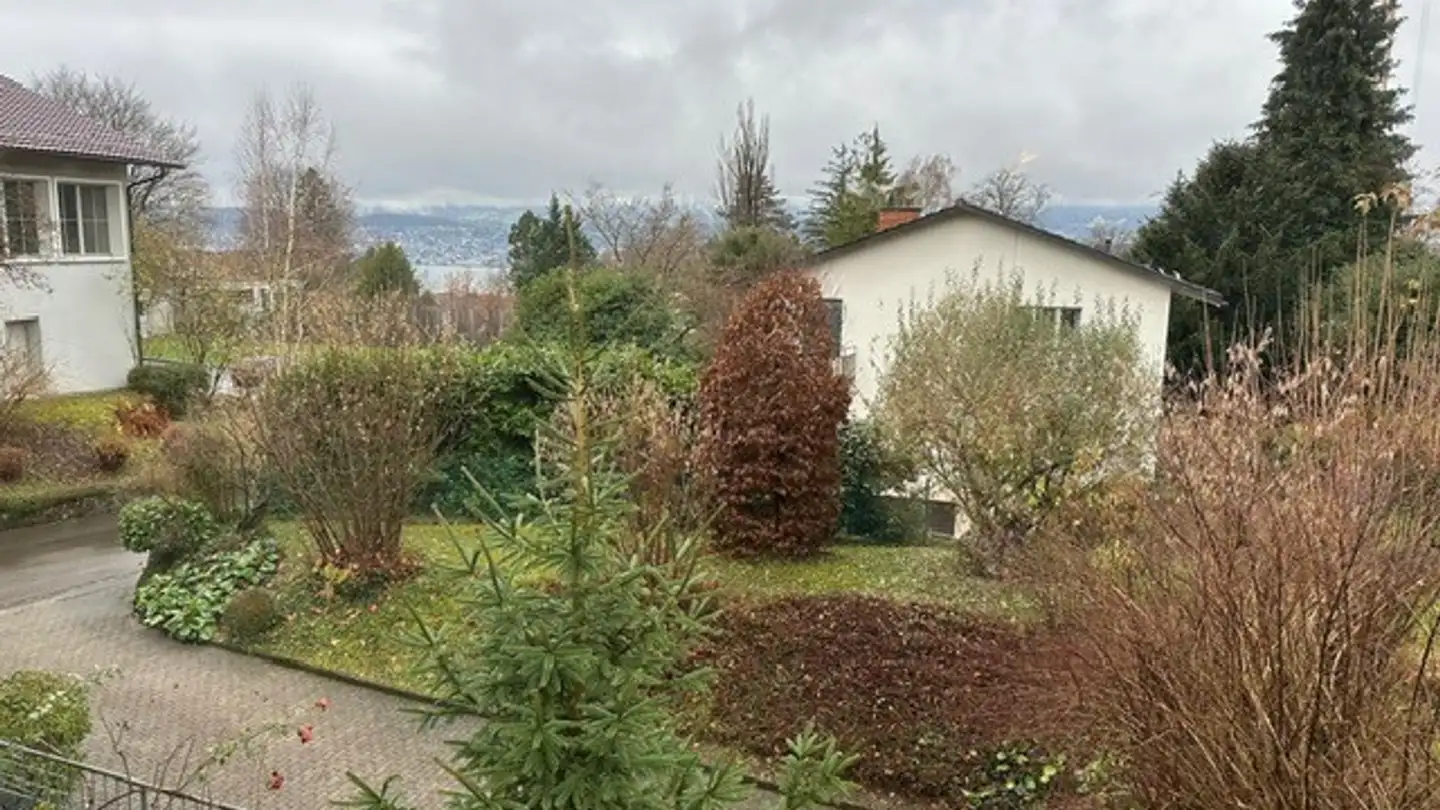 Wohnung mieten - Erbstrasse 28a, 8700 Küsnacht ZH - Foto 2