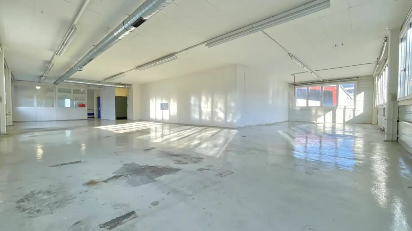 Commercial for sale - Gewerbestrasse 12a, 9470 Buchs SG - Photo 2