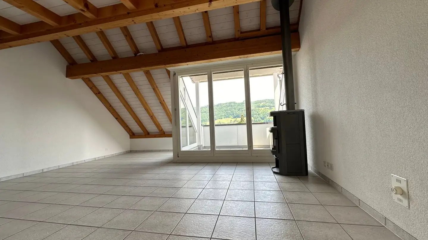 Dachgeschosswohnung mieten - Thunstrasse 10, 3125 Toffen