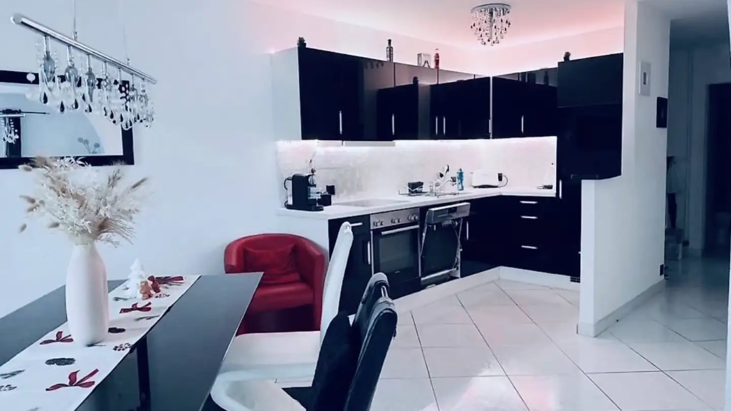 Appartement à louer - 2074 Marin-Epagnier - Photo 2