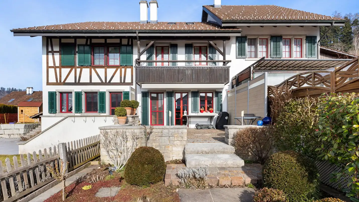 Row house for sale - Huebacherweg 3, 8335 Hittnau