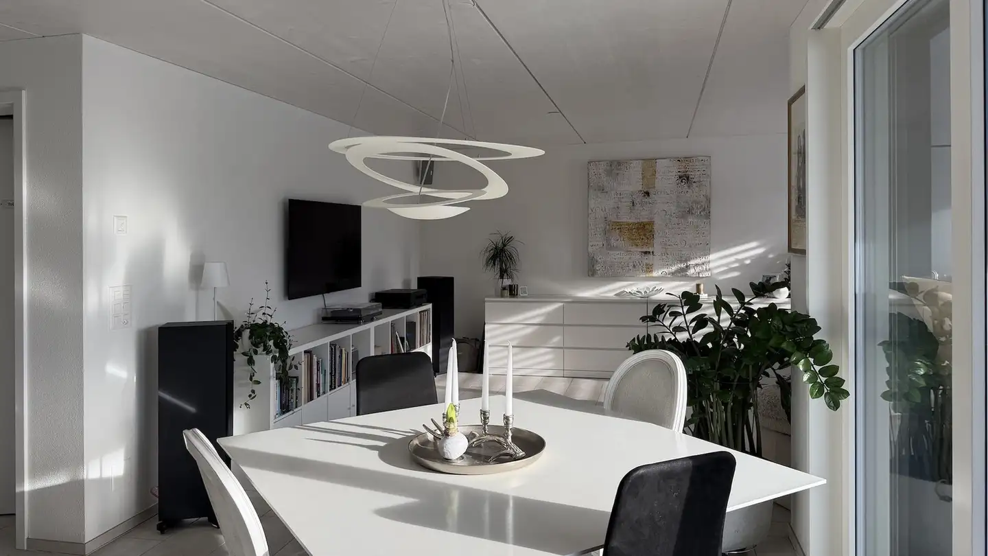 Apartment for rent - Zürcherstrasse 72, 8730 Uznach - Photo 2