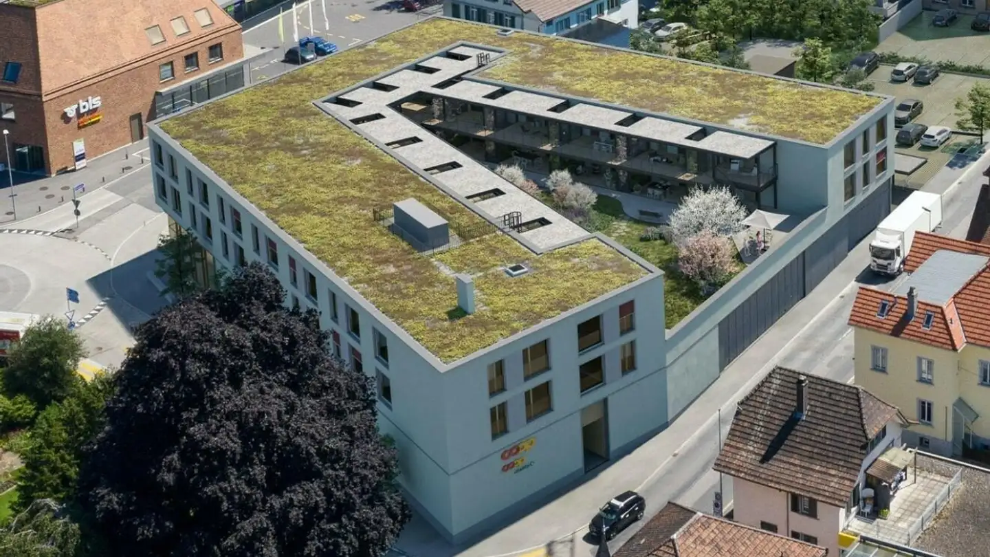 Überdachter Motorradparkplatz mieten - Bahnhofstrasse 43, 4950 Huttwil