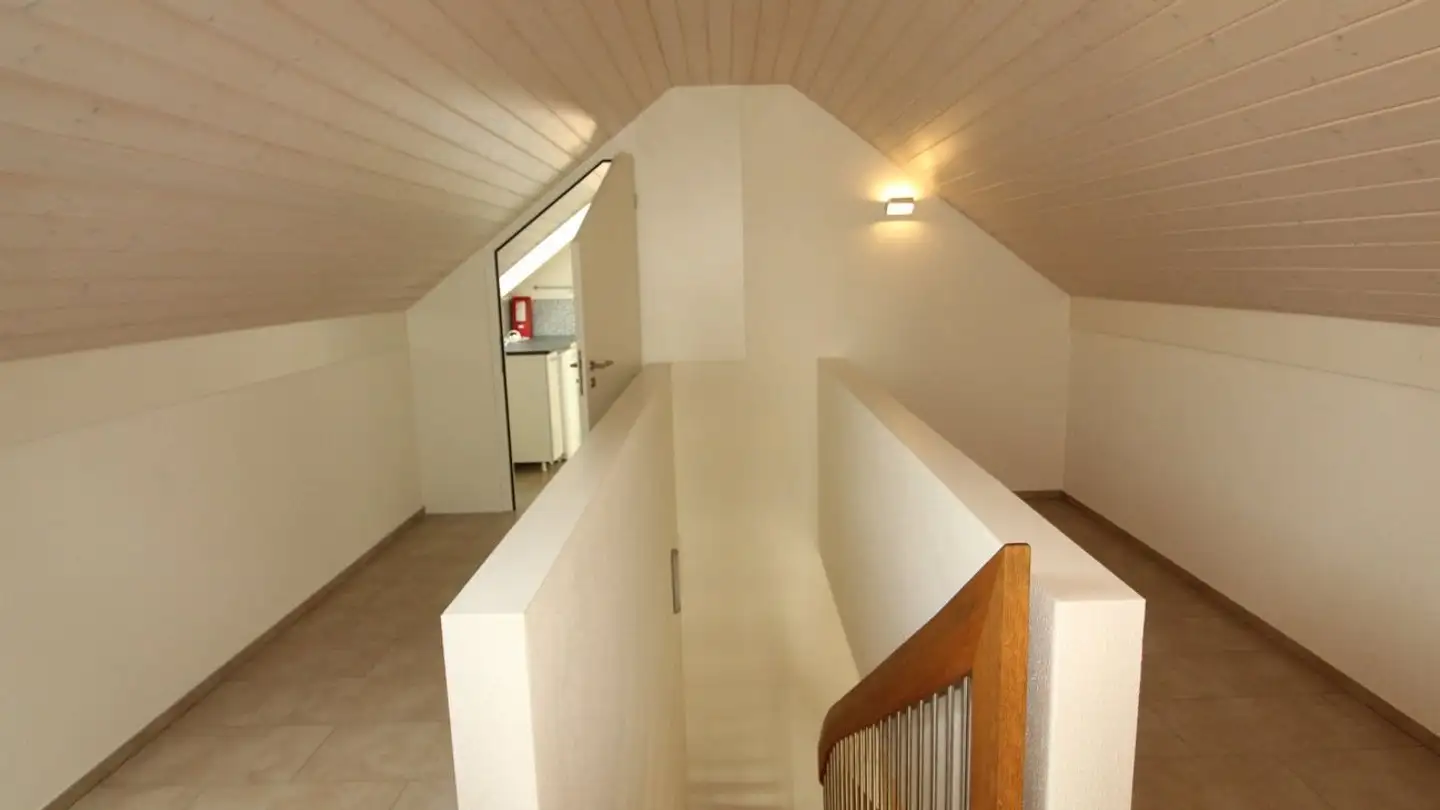 Attic flat for rent - Seidenstrasse 5, 8853 Lachen SZ