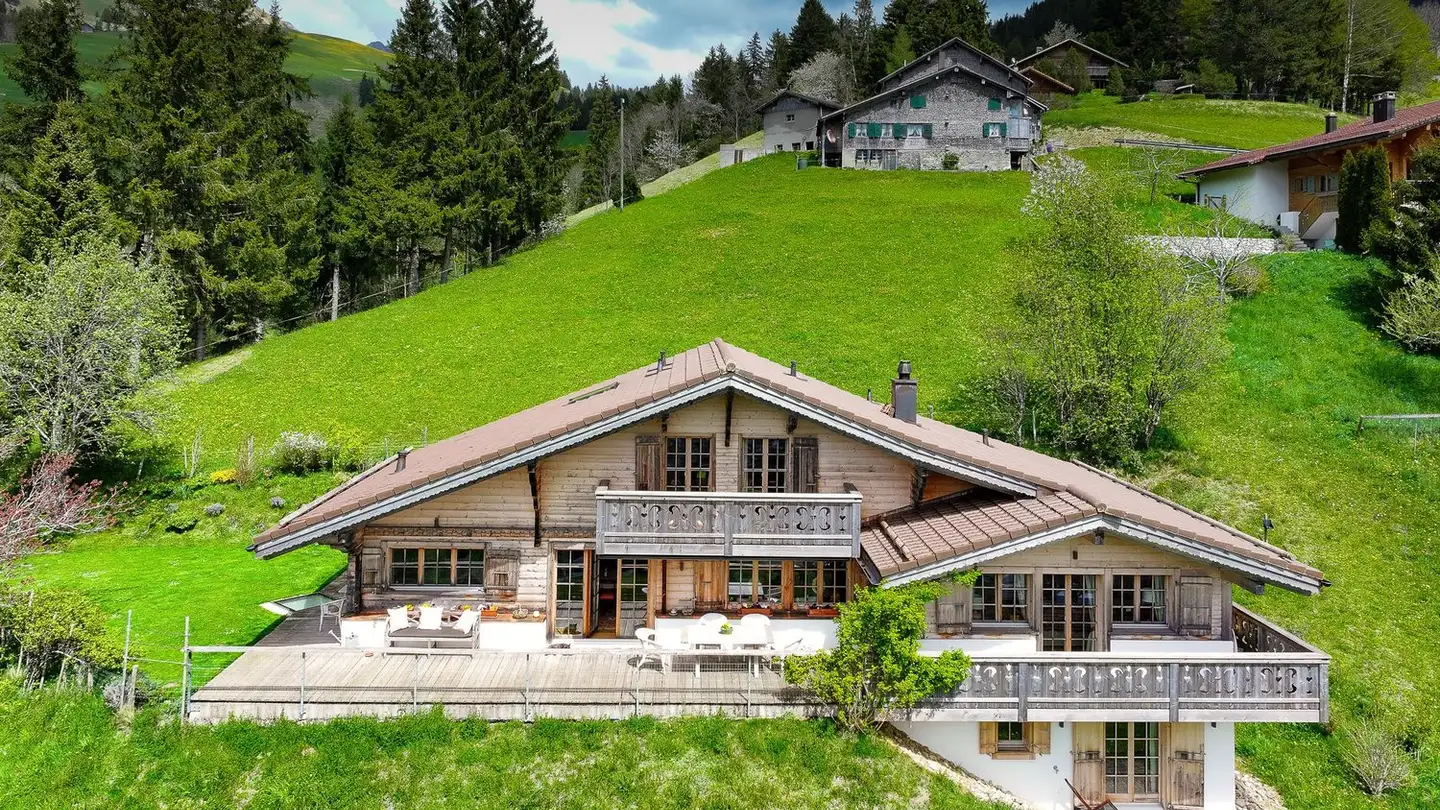 Chalet for sale - 1660 Château-d'Oex - Photo 2
