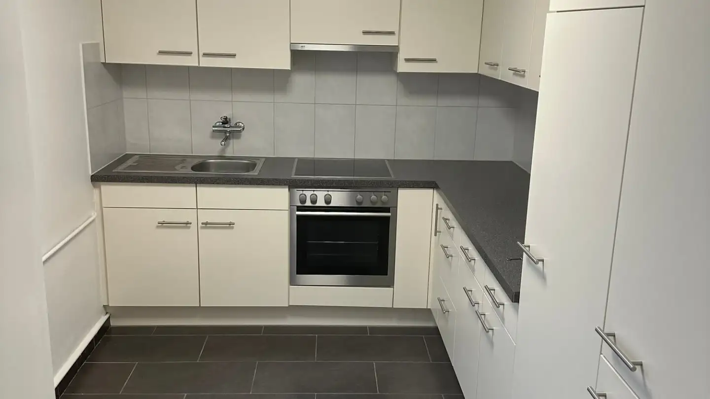 Zimmer mieten - Rue De Boujean / Bözingenstrasse 146, 2504 Biel/Bienne - Foto 3