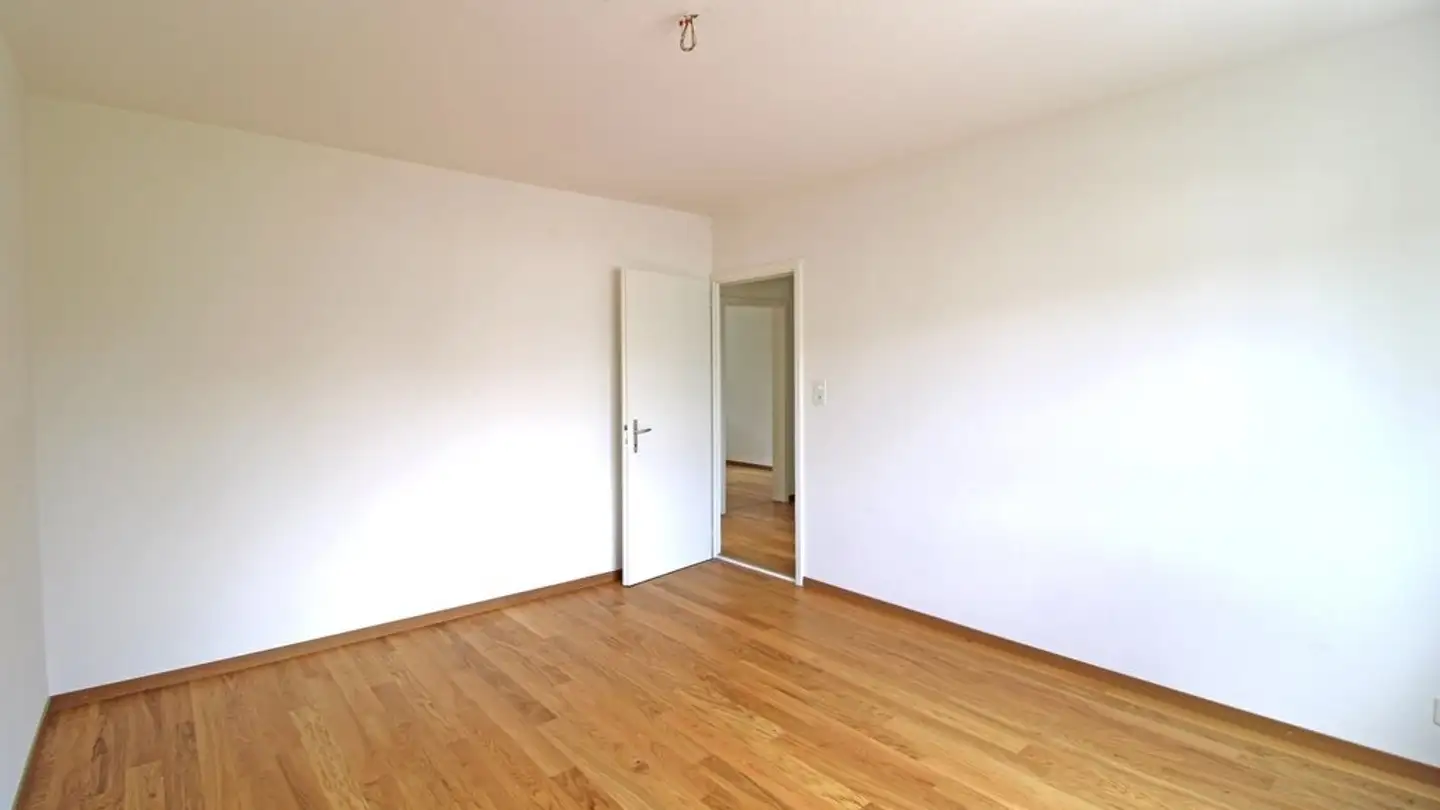 Wohnung mieten - Bodenfeldstrasse 12, 8902 Urdorf - Foto 2