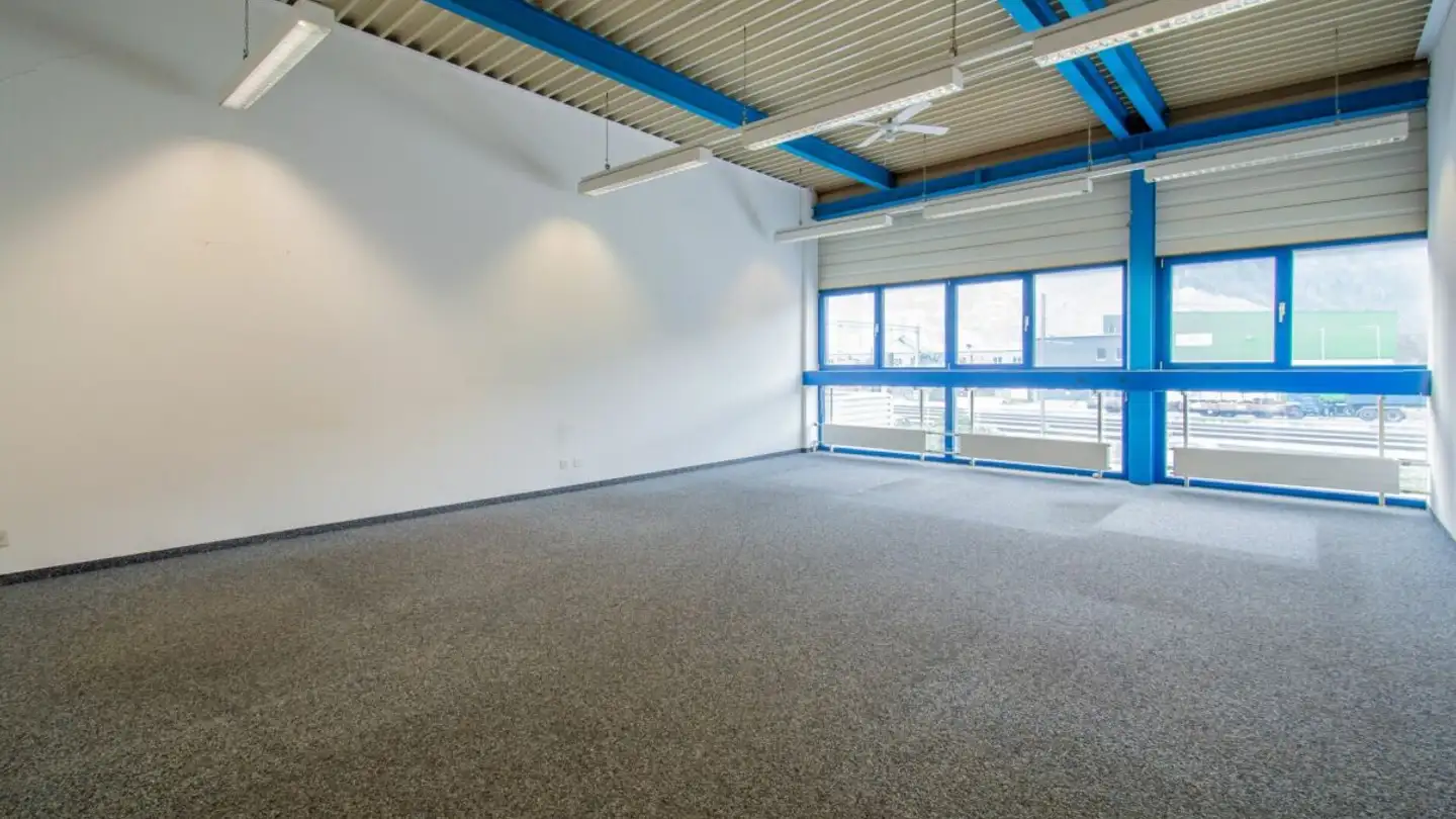 Commerciale in affitto - Oberaustrasse 7, 7203 Trimmis - Foto 2