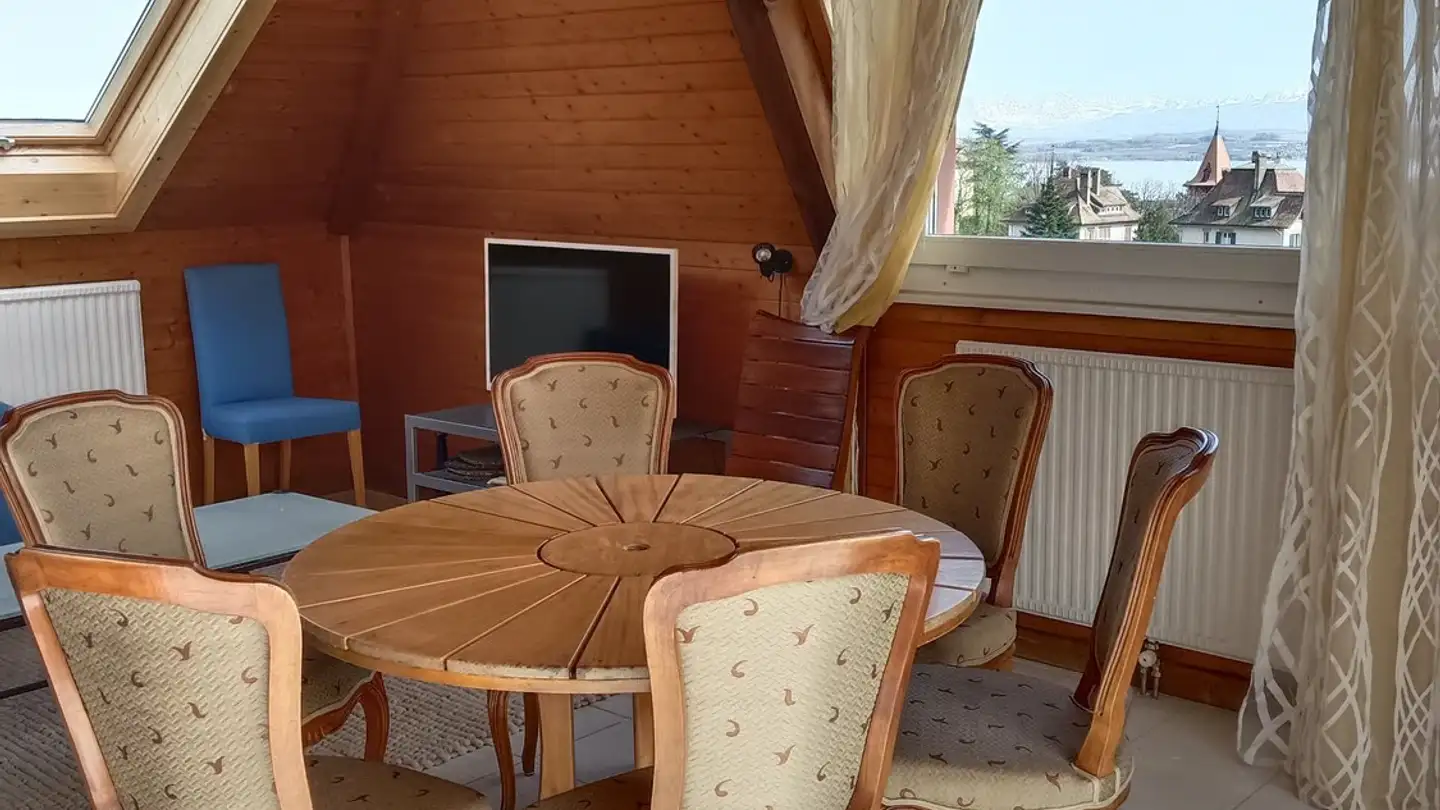 Appartement meublé à louer - Rue de L'Orée 28, 2000 Neuchâtel - Photo 2