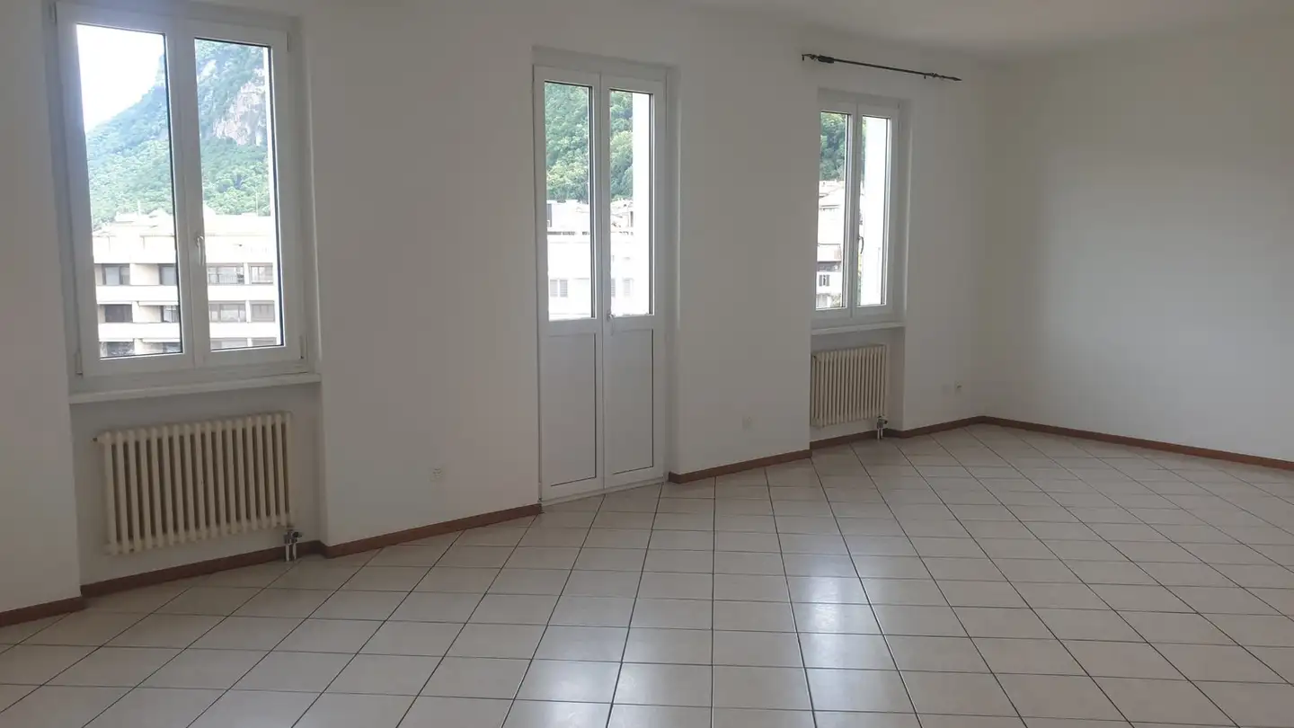 Appartamento in affitto - Via Pontico Virunio 3, 6850 Mendrisio - Foto 2