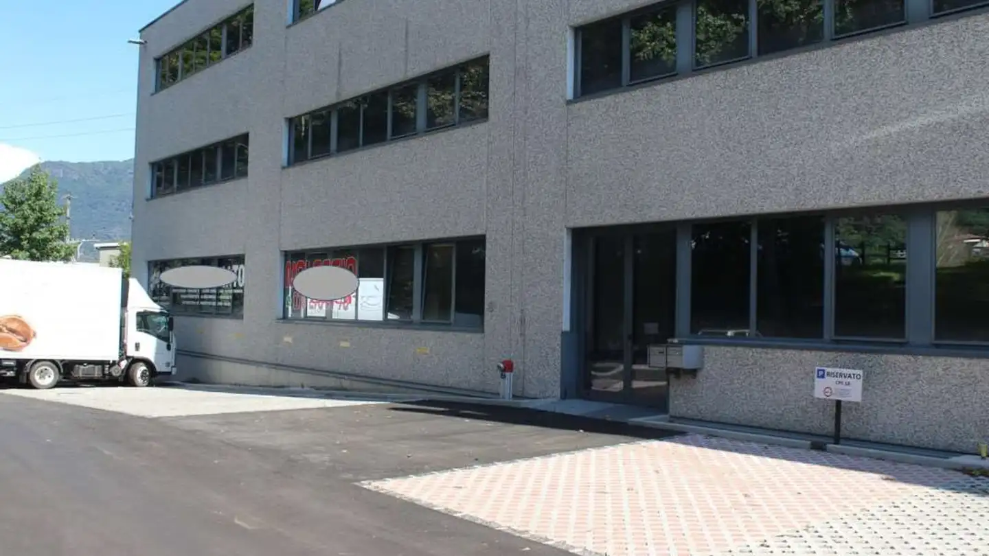 Bürofläche mieten - Via Al Fiume 1, 6929 Gravesano