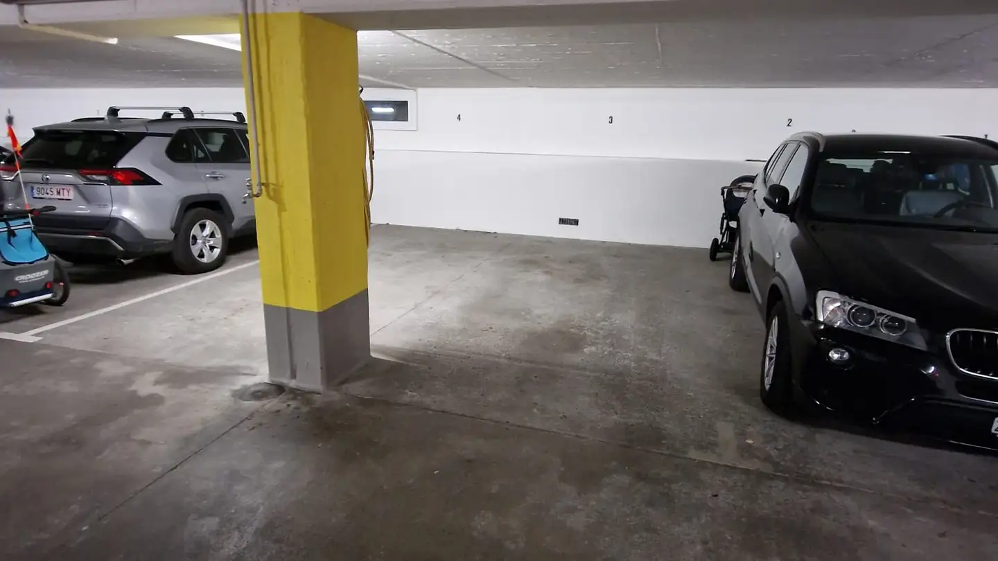 Place de parking souterraine à louer - Erligatterweg 3, 8038 Zürich - Photo 3