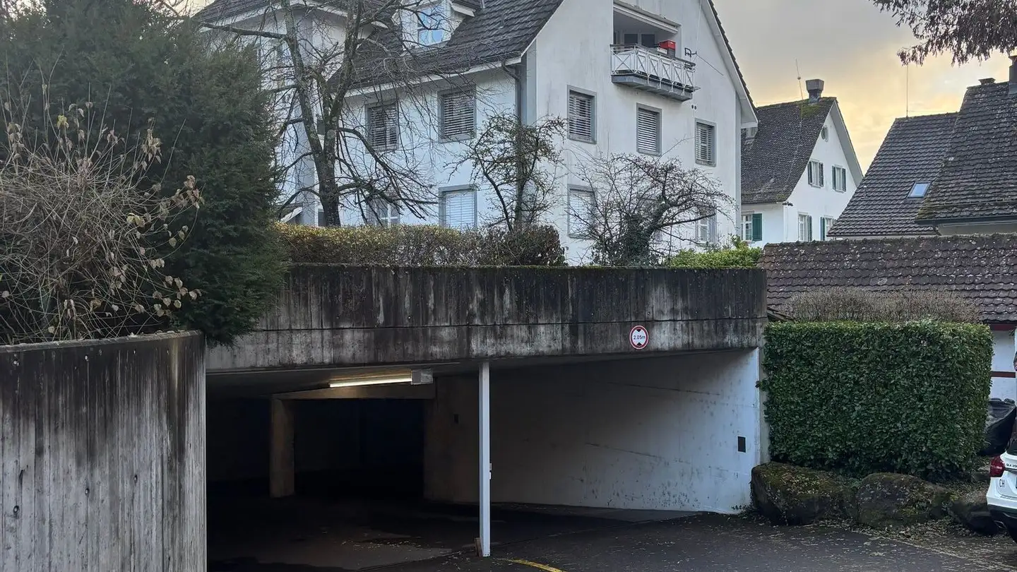 Underground parking space for rent - Löwengässli 4, 8708 Männedorf - Photo 3
