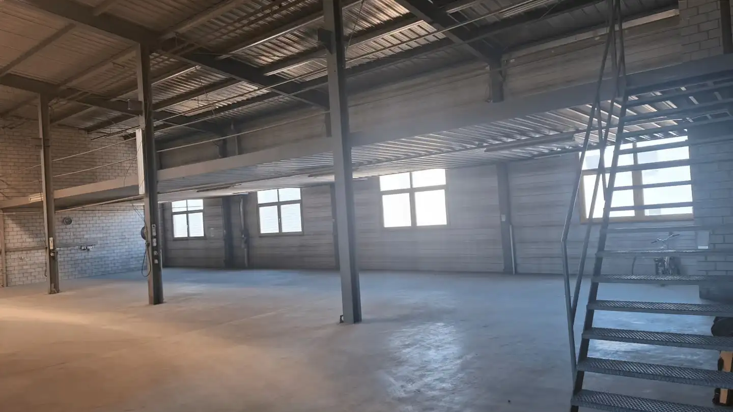 Industrial property for rent - Frauenfelderstrasse 34, 9542 Münchwilen TG - Photo 2