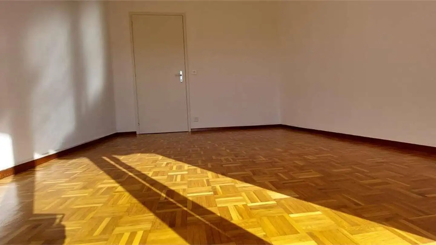 Parkplatz im Freien mieten - 6949 Comano - Foto 4