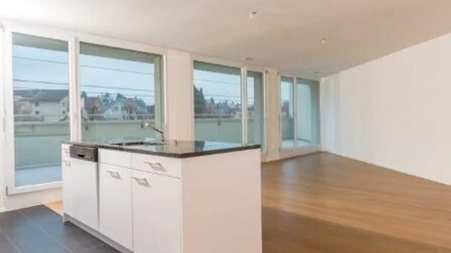 Penthouse for rent - Crêt-Du-Bois / Waldrainstrasse 8, 2503 Biel/Bienne - Photo 2