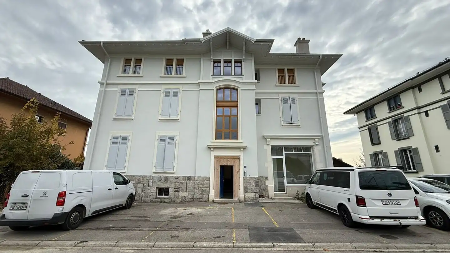 Commercial for rent - Avenue De La Gare 22, 1180 Rolle - Photo 2