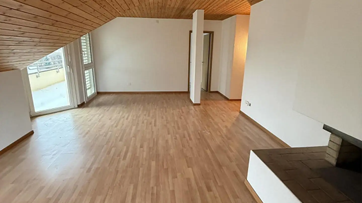 Attique à louer - Flurweg 13, 3250 Lyss - Photo 2