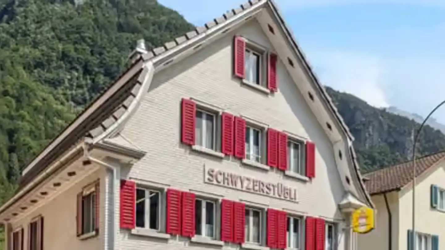 Ristorante in vendita - Gotthardstrasse 82, 6472 Erstfeld